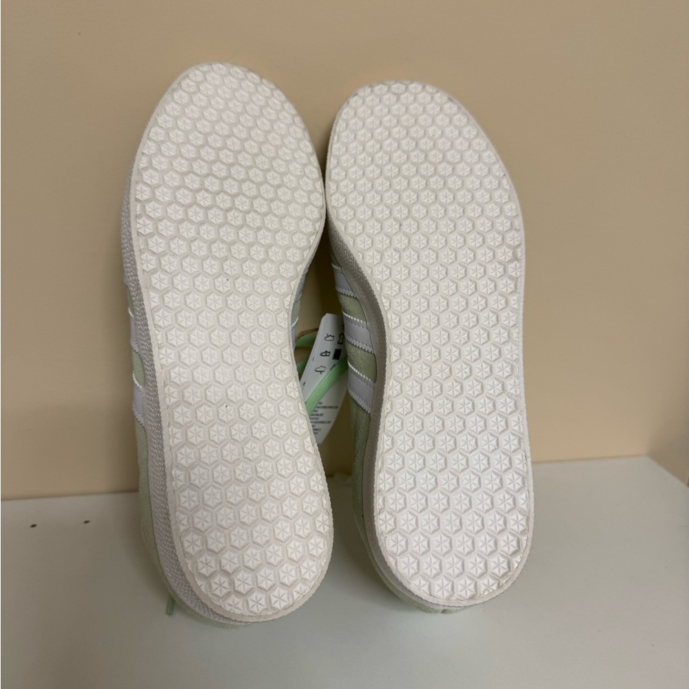 NEW adidas Gazelle Green and White Sneakers - Picture 6 of 6